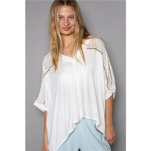 POL Oversize V-Neck Crochet Lace Contrast Studded Top